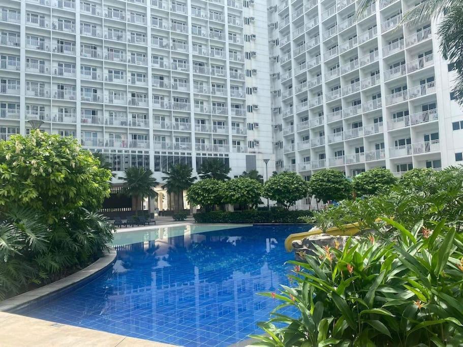 Shore 1 & 3 Residences Moa 1Br With Balcony By Darpm Manila Exterior foto