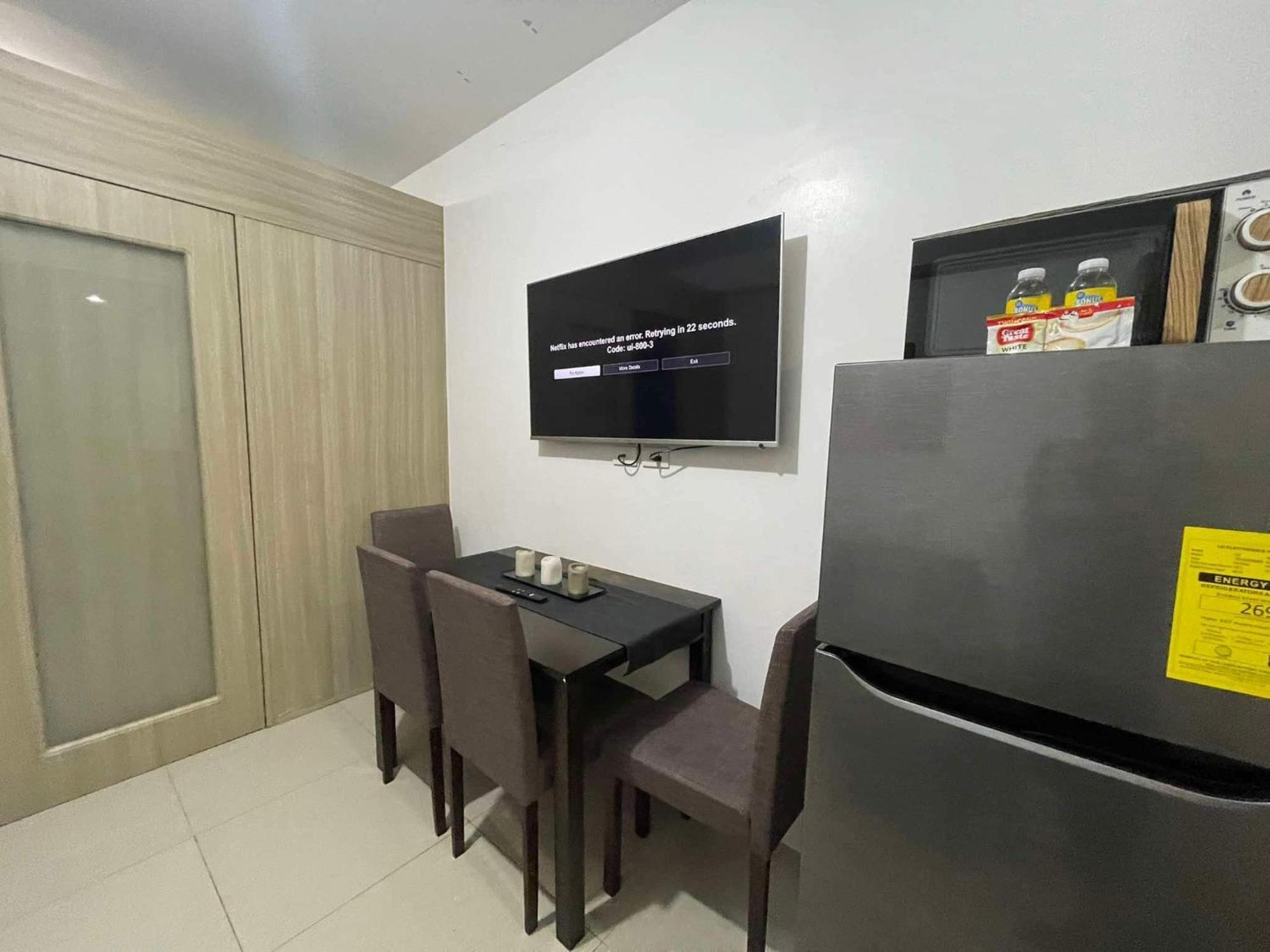 Shore 1 & 3 Residences Moa 1Br With Balcony By Darpm Manila Exterior foto