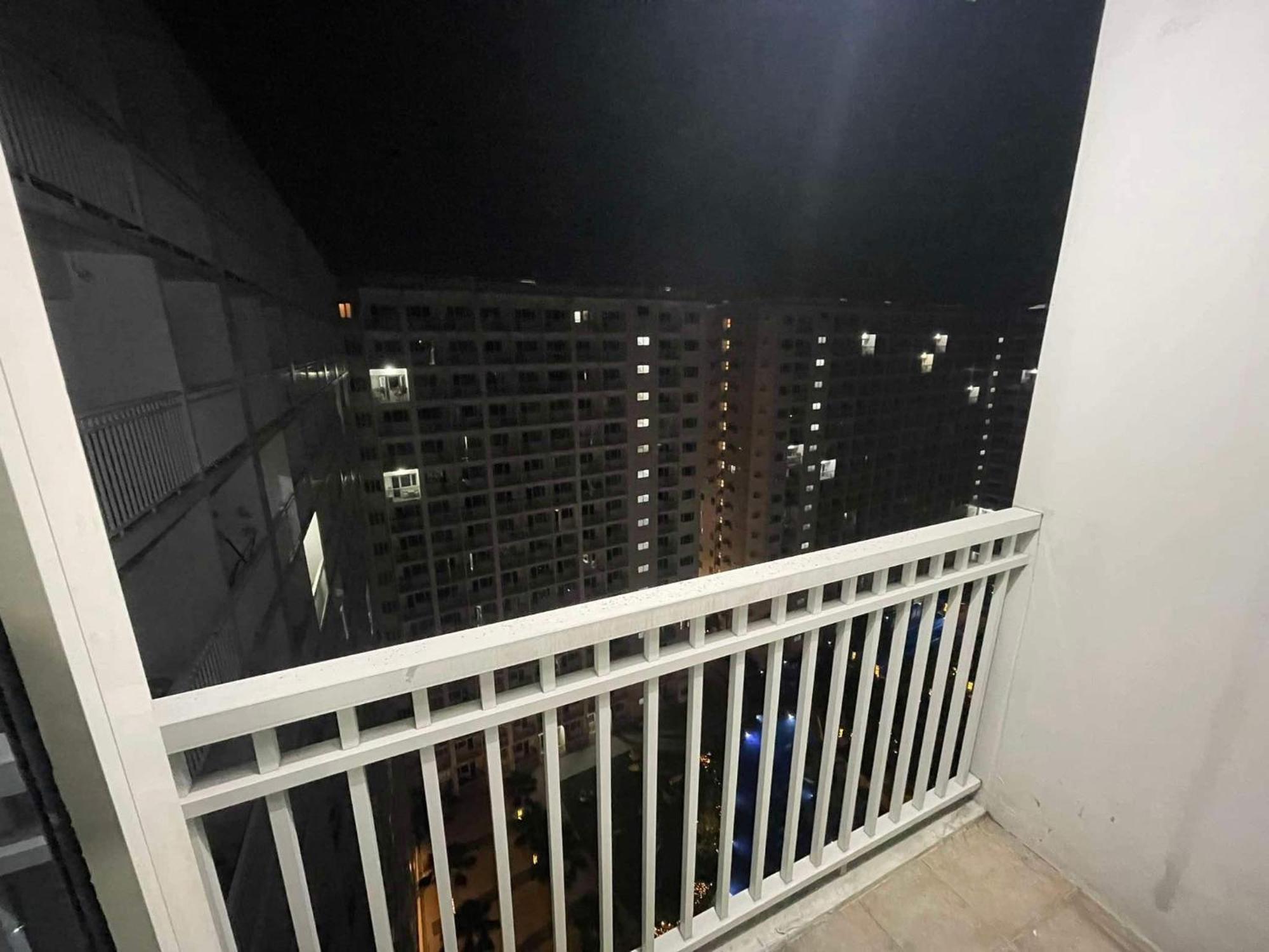 Shore 1 & 3 Residences Moa 1Br With Balcony By Darpm Manila Exterior foto