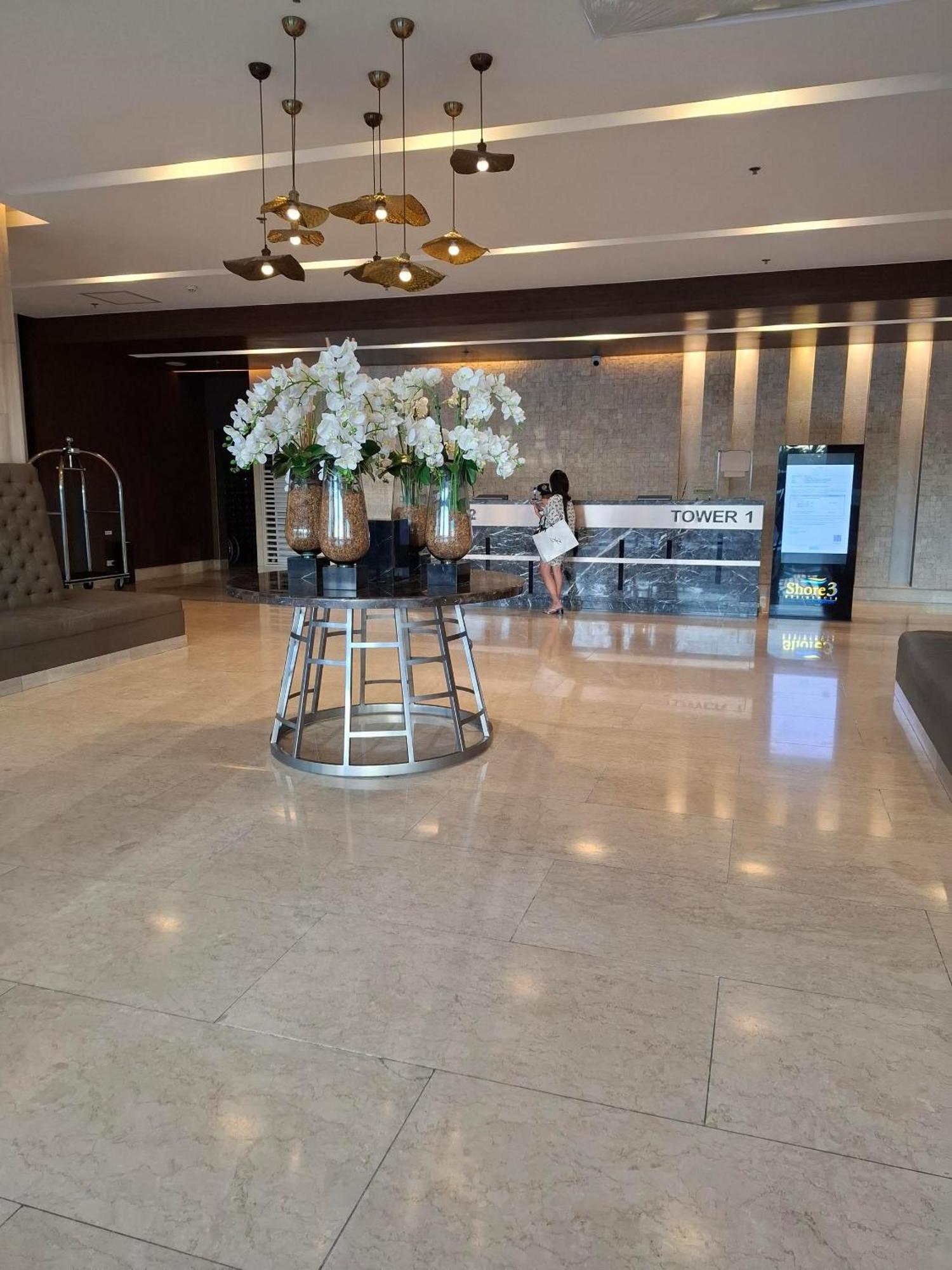 Shore 1 & 3 Residences Moa 1Br With Balcony By Darpm Manila Exterior foto